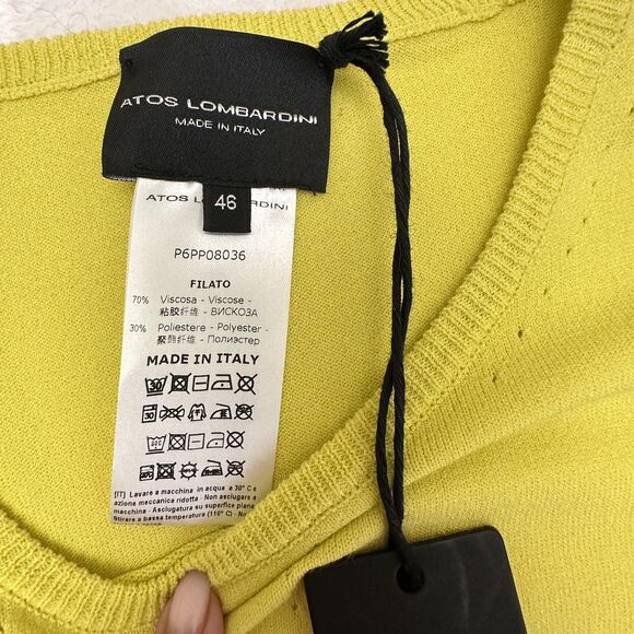 Atos Lombardini Womens Yellow Knit Short Sleeves Crew Neck Soft Sweater Sz 10/46 - Picture 9 of 14